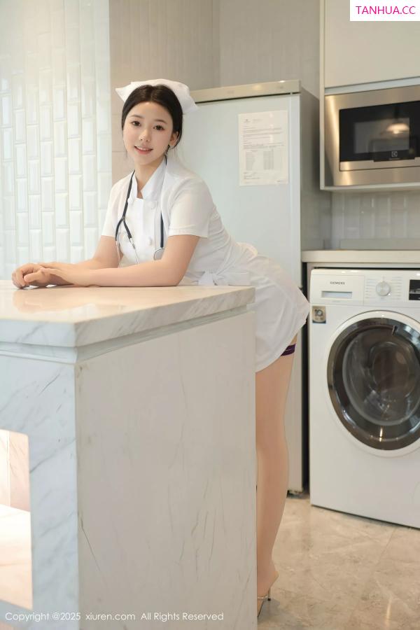   [XiuRen]高清写真图 2025.06.26 No.10465 林嘉馨 护士制服第16张图片